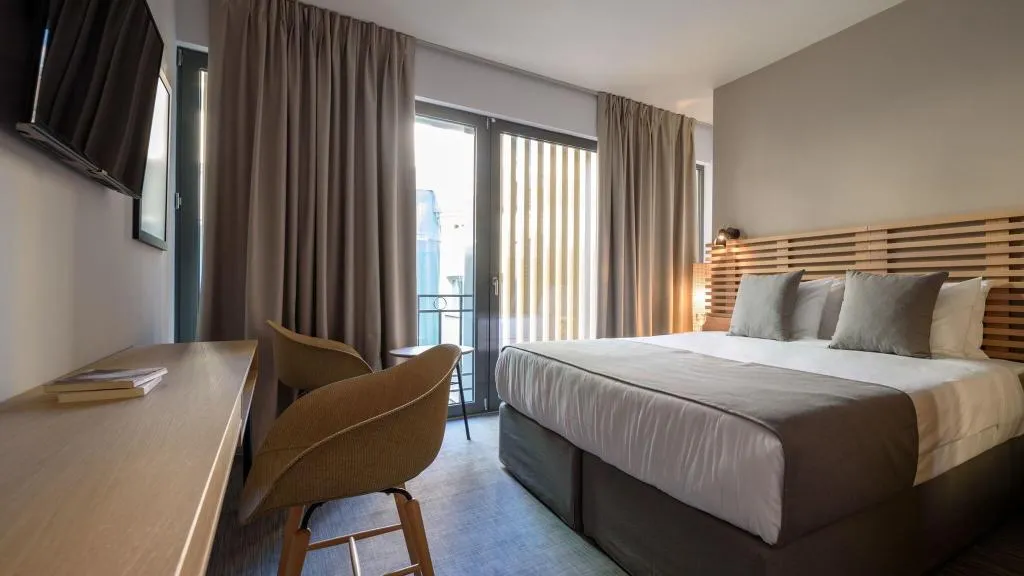 Room, FOS DownTown Suites, Athens