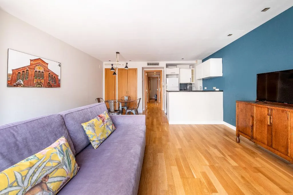 APARTMENT CAPACITY 3 ONE BEDROOM Room, AinB Sagrada Familia Apartments, Barcelona
