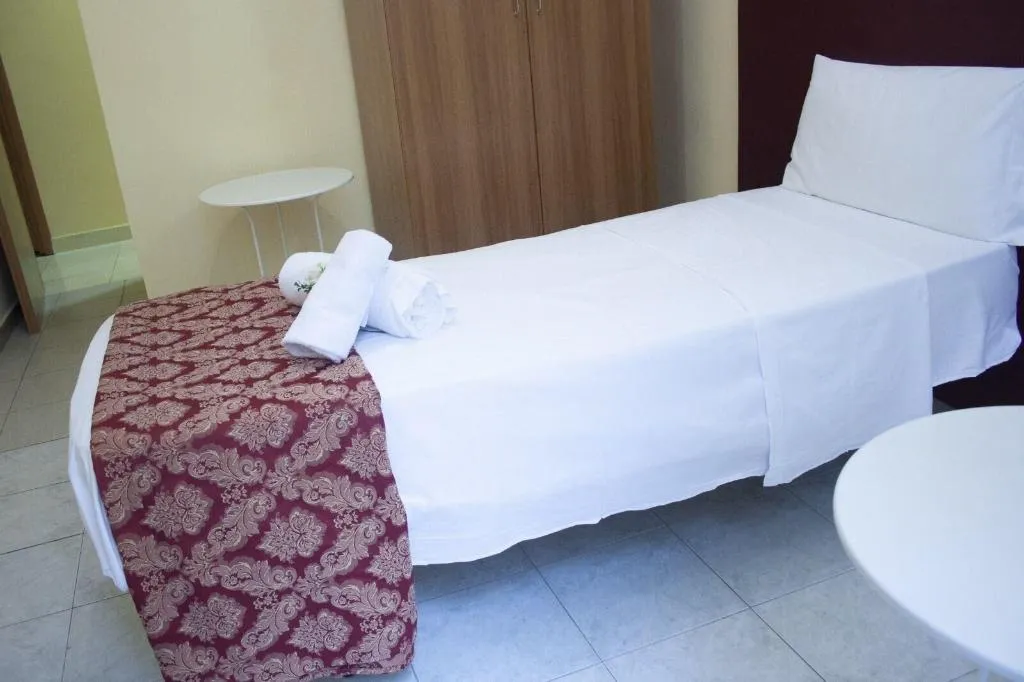 SINGLE STANDARD Room, Miss Suite, Naples