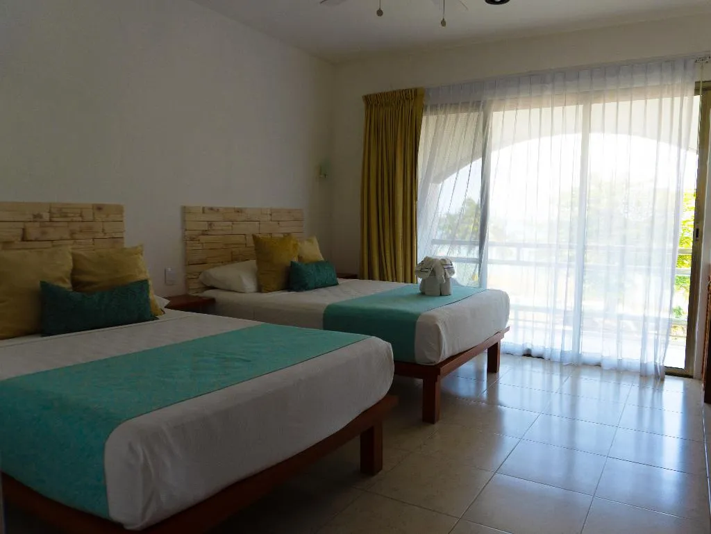DOUBLE OCEAN FRONT Room, Casa Melissa, Playa Del Carmen