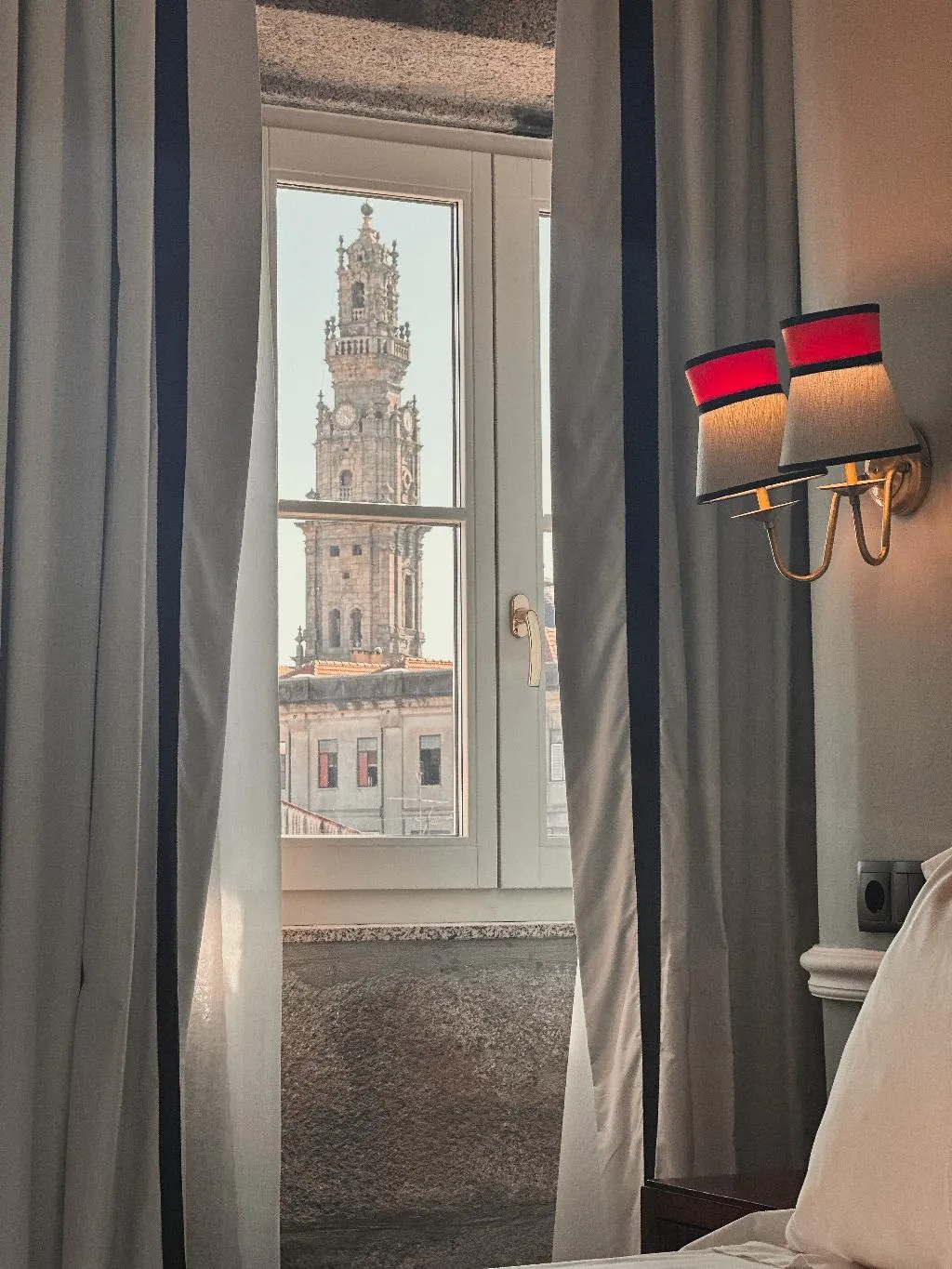 DOUBLE SUPERIOR Room, GRANDE HOTEL PARIS by STAY HOTELS, Porto