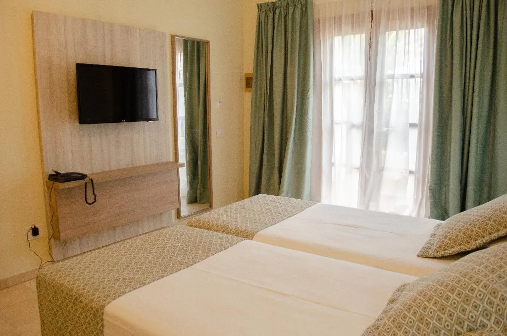 Double or Twin WITH TERRACE Room, klayman Olivina Aparthotel, Tenerife