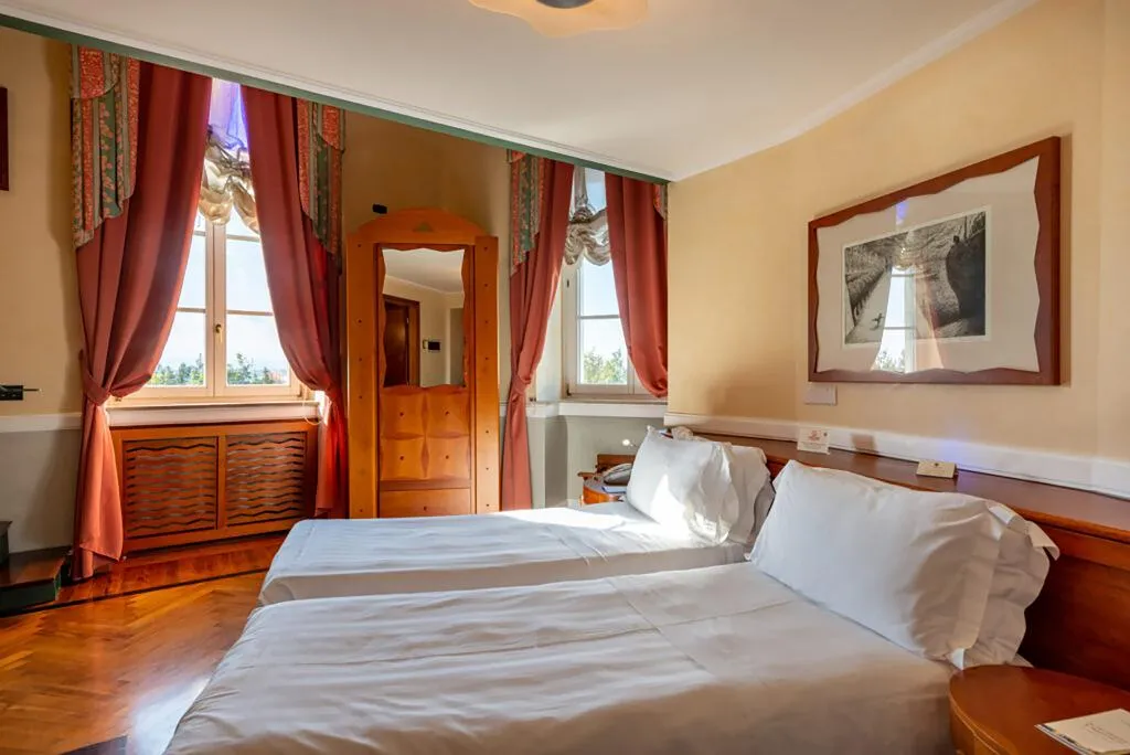 JUNIOR SUITE SEA VIEW Room, Grand Hotel Ortigia, Catania