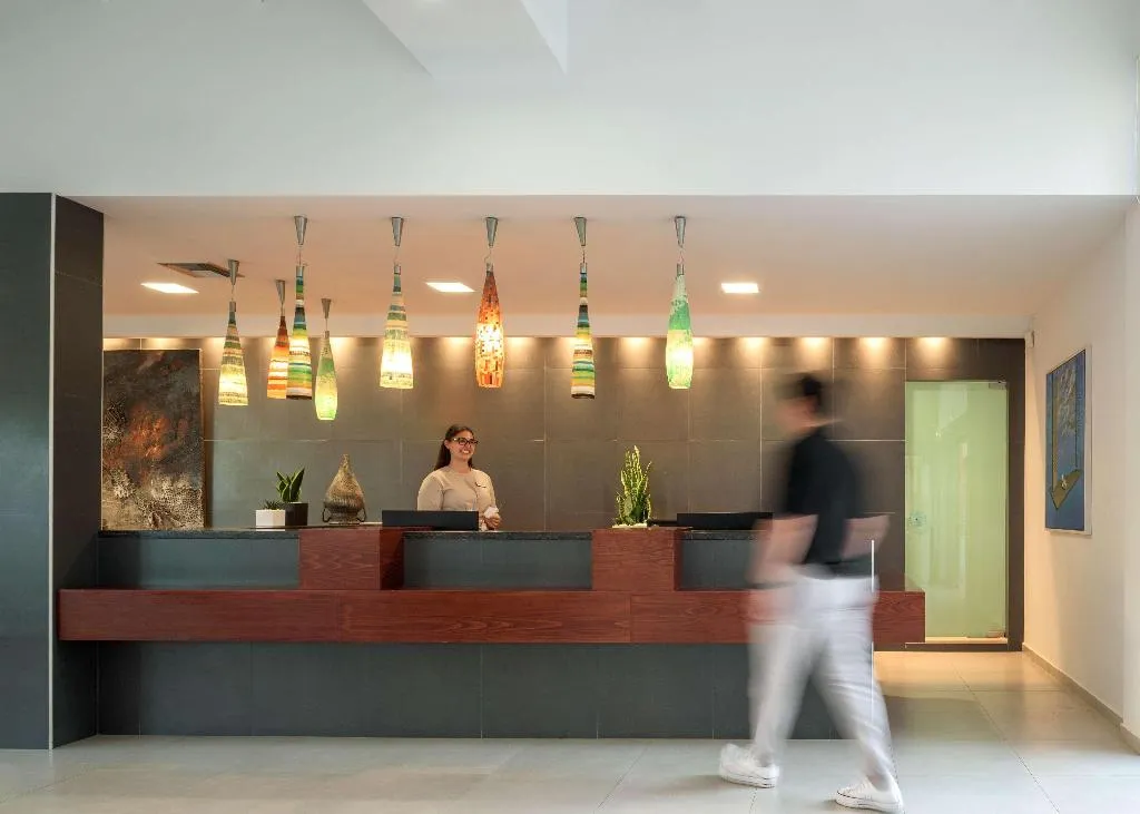 Lobby, High Beach, Crete