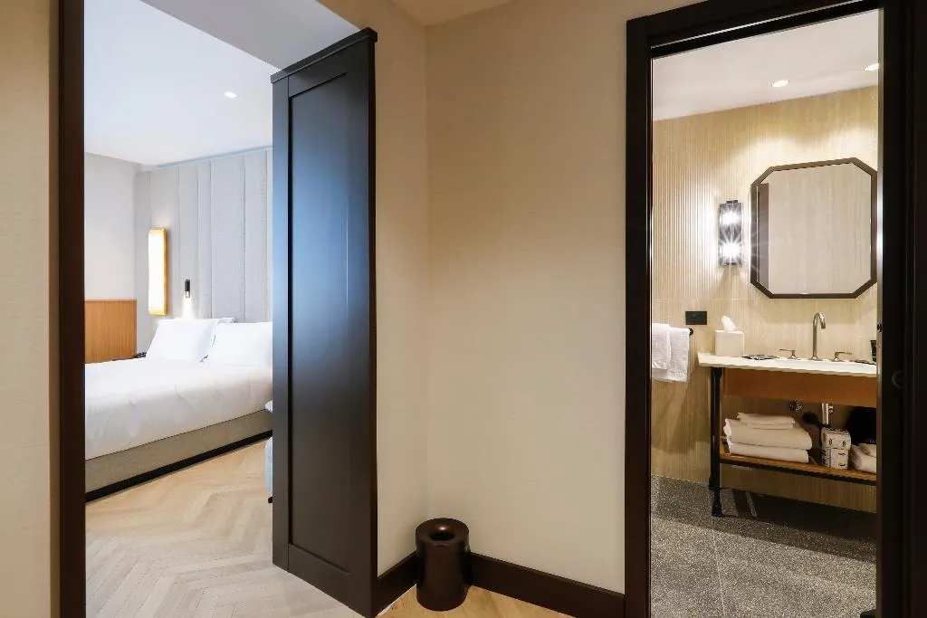 TRIPLE EXECUTIVE Room, Circle6 Rome, Rome