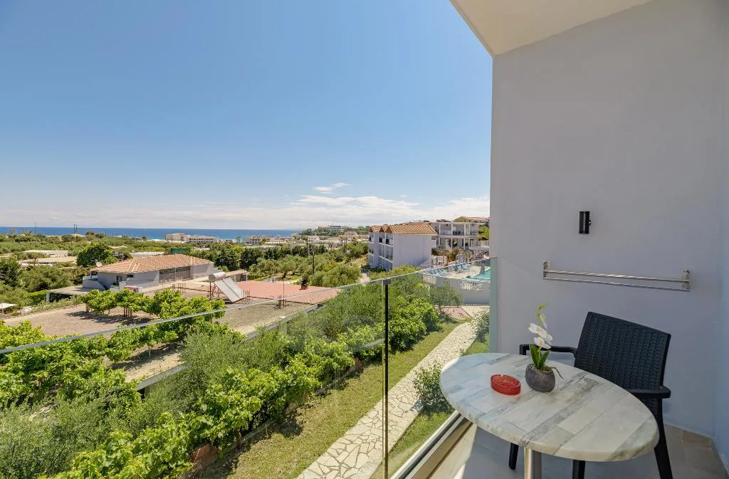 DOUBLE WITH BALCONY Room, Christina Apartments, Zante