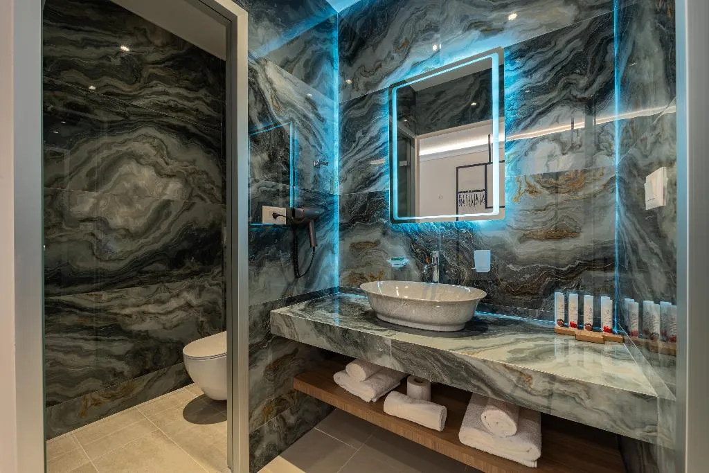 SUITE CAPACITY 3 Room, Philia Center Suites, Rhodes