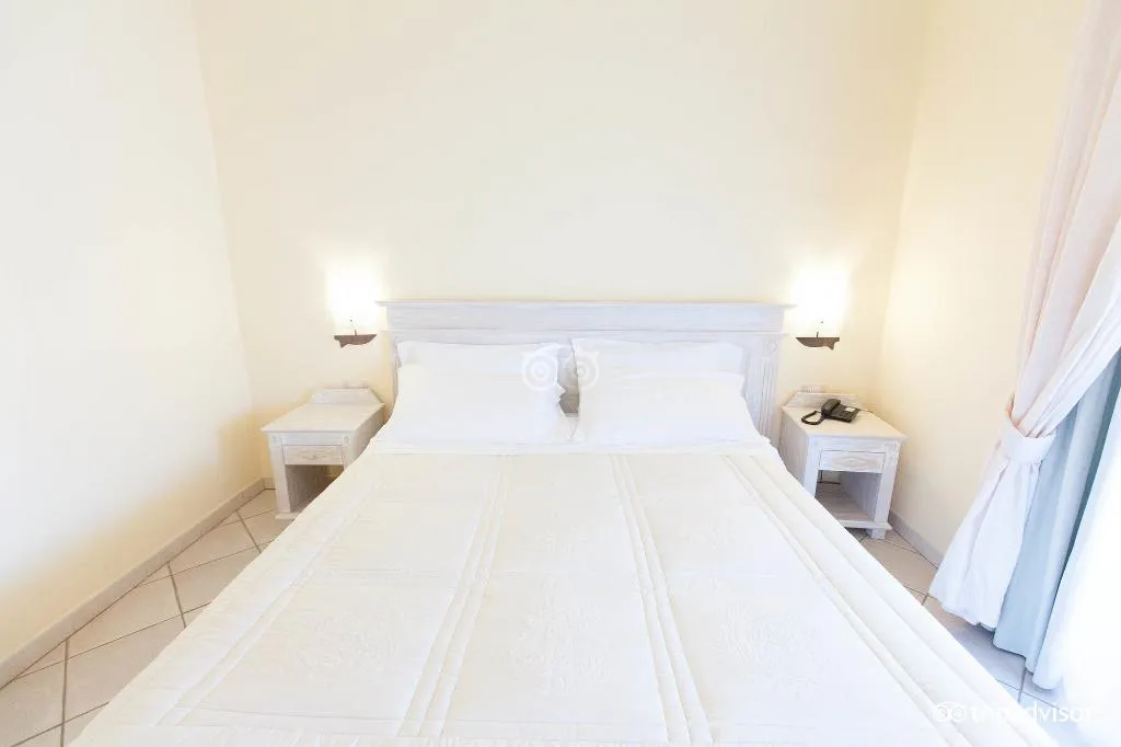 TRIPLE STANDARD Room, Hotel Sa Pedra, Olbia