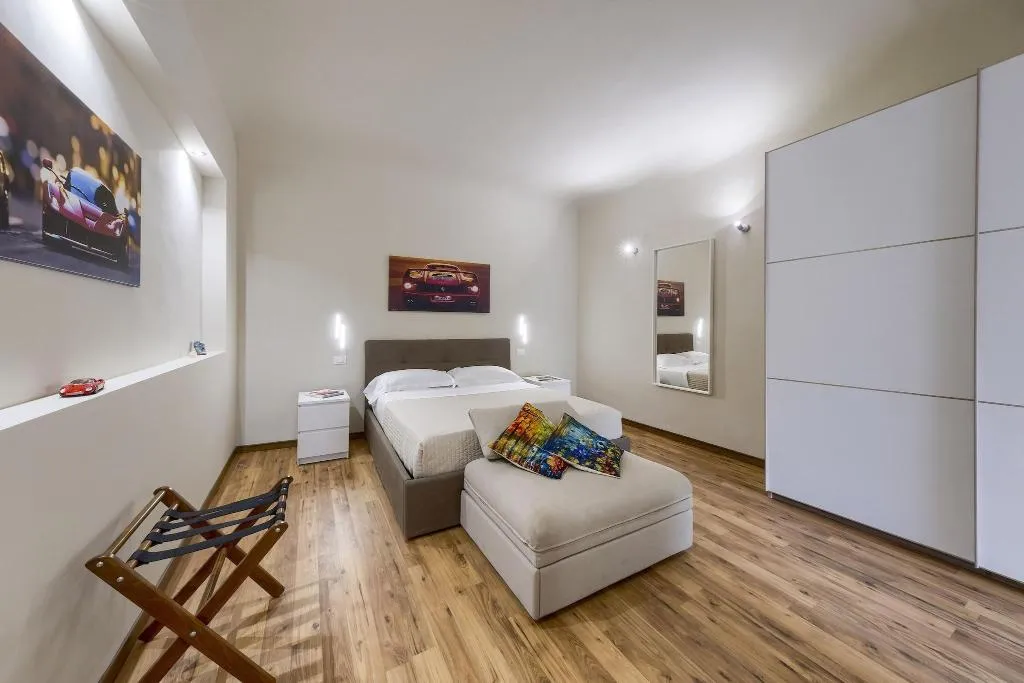 SUITE EXECUTIVE KING BED Room, Home Boutique Santa Maria Novella, Florence