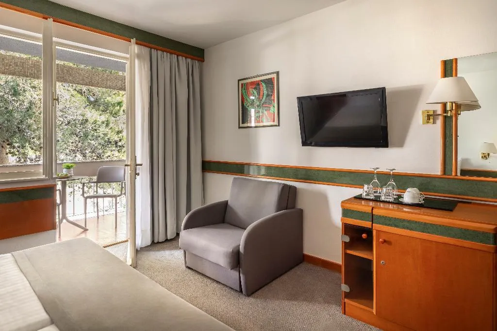 DOUBLE SUPERIOR Room, Maistra Select Pineta Hotel, Istria