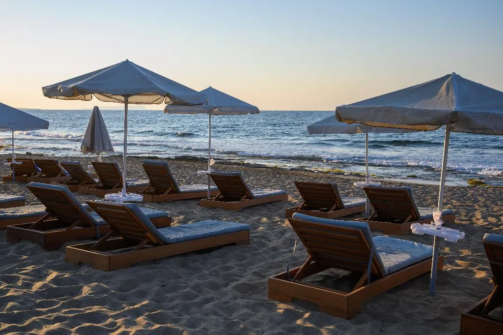 Beach, Malia Bay Beach Hotel & Bungalows, Crete