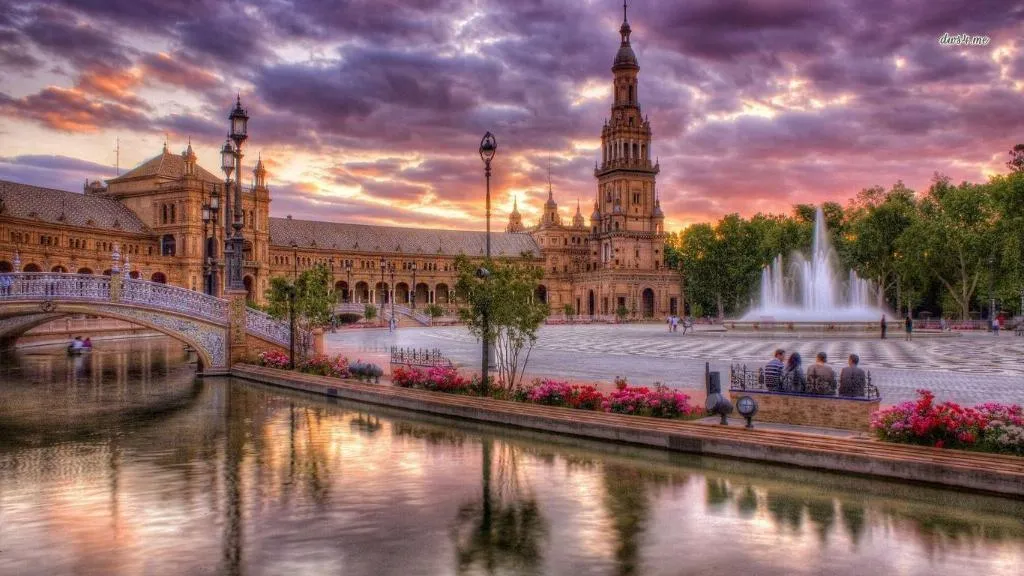 General view, Hostal Alcobia, Seville