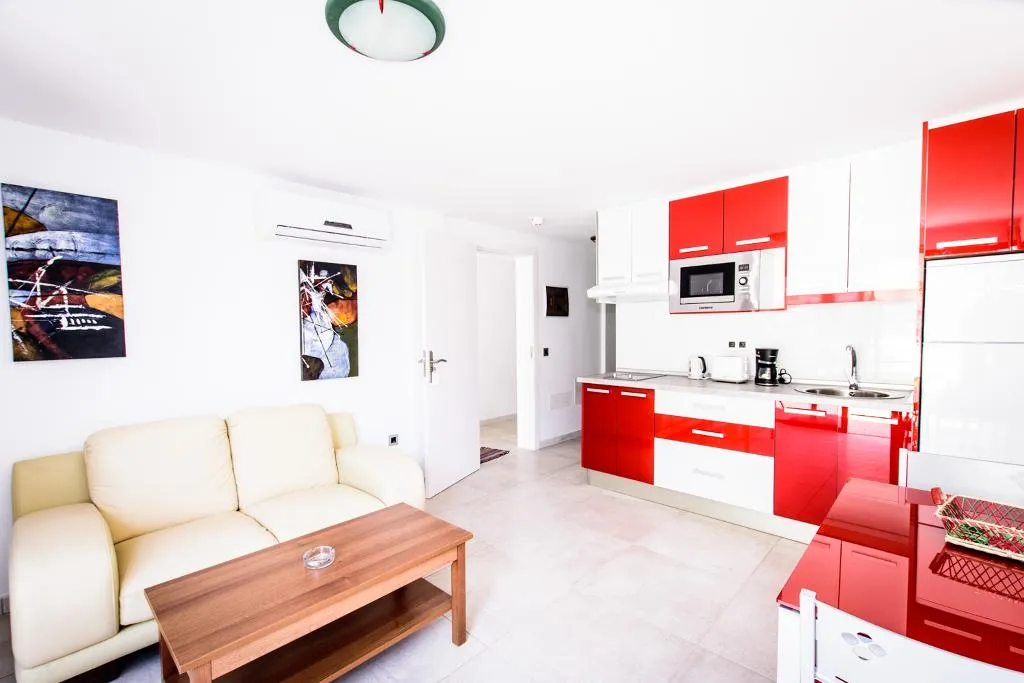 APARTMENT WITH TERRACE Room, Sol Mogán Suites, Gran Canaria
