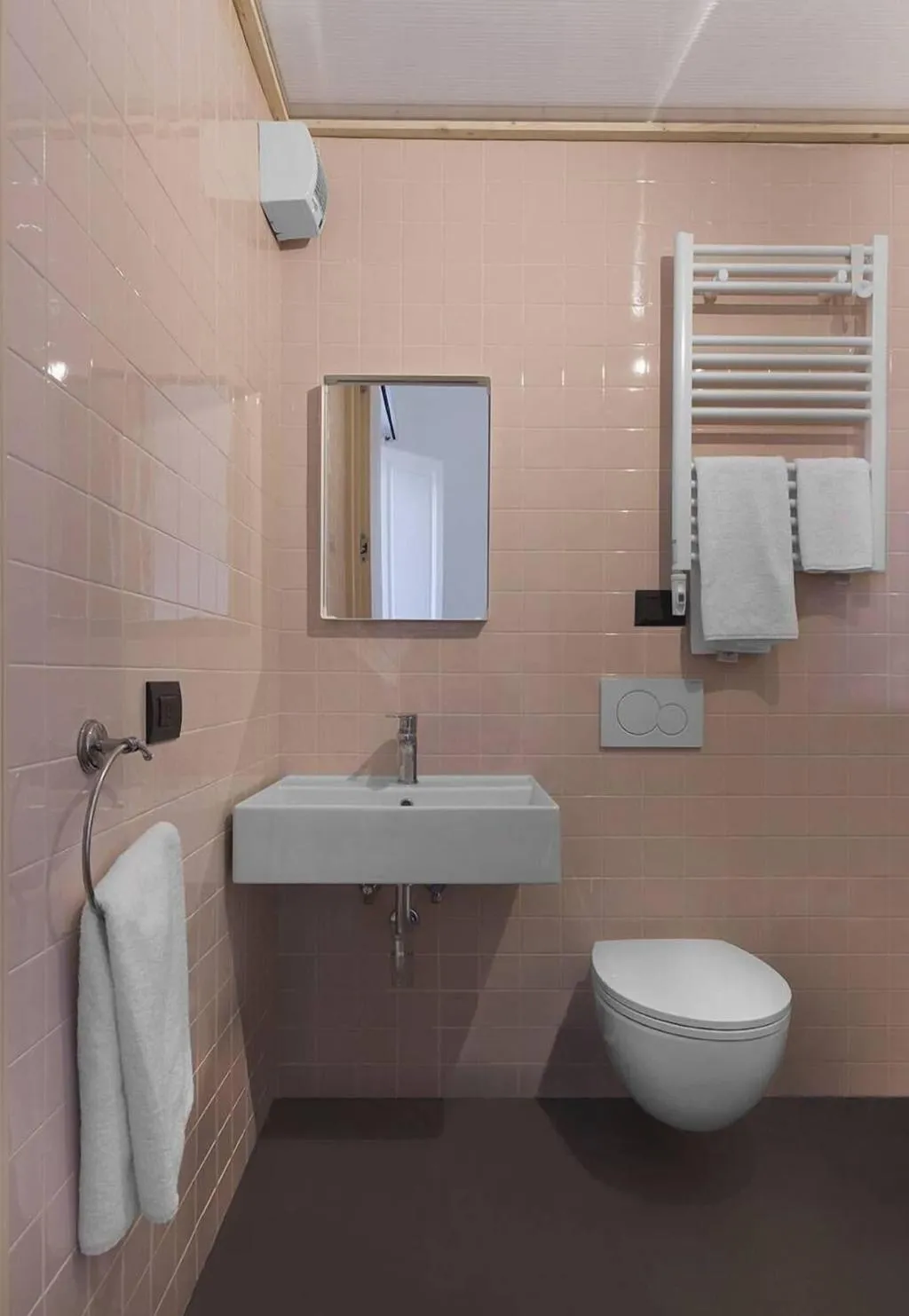 Room, Mòsì Firenze, Florence