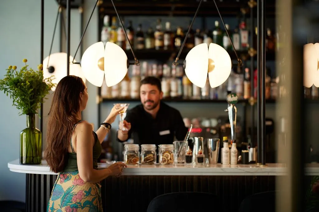 Bar, The Port Square Hotel, Athens