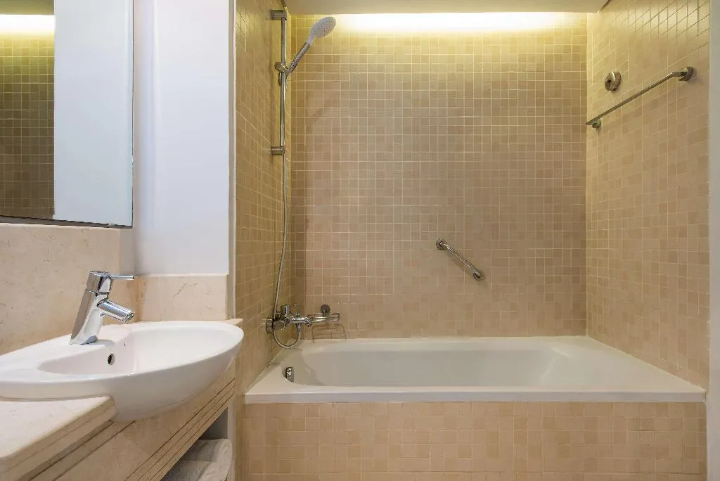 Room SUPERIOR POOL VIEW Room, Marina Resort Port Ghalib Radisson Individuals, Red Sea Riviera