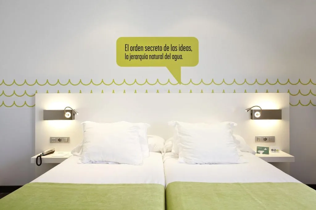 Room, Costa Azul, Majorca