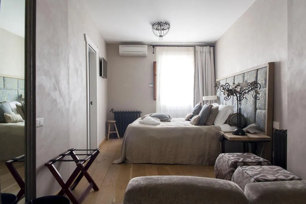 Room, Casa Granados Boutique Hotel, Costa Brava
