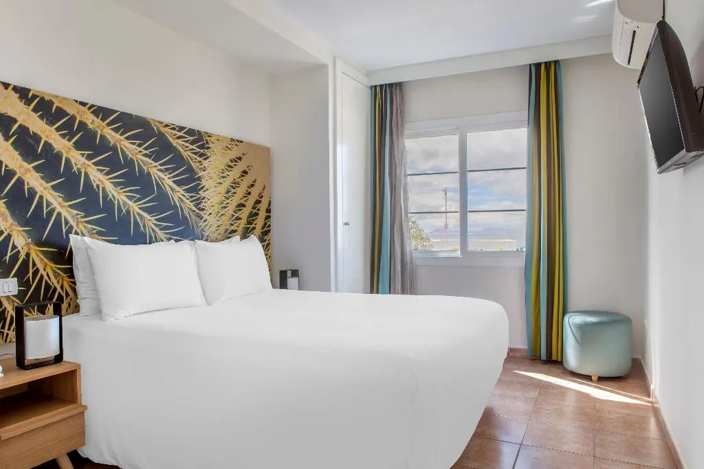 APARTMENT TWO BEDROOMS Room, Jardines del Sol, Lanzarote