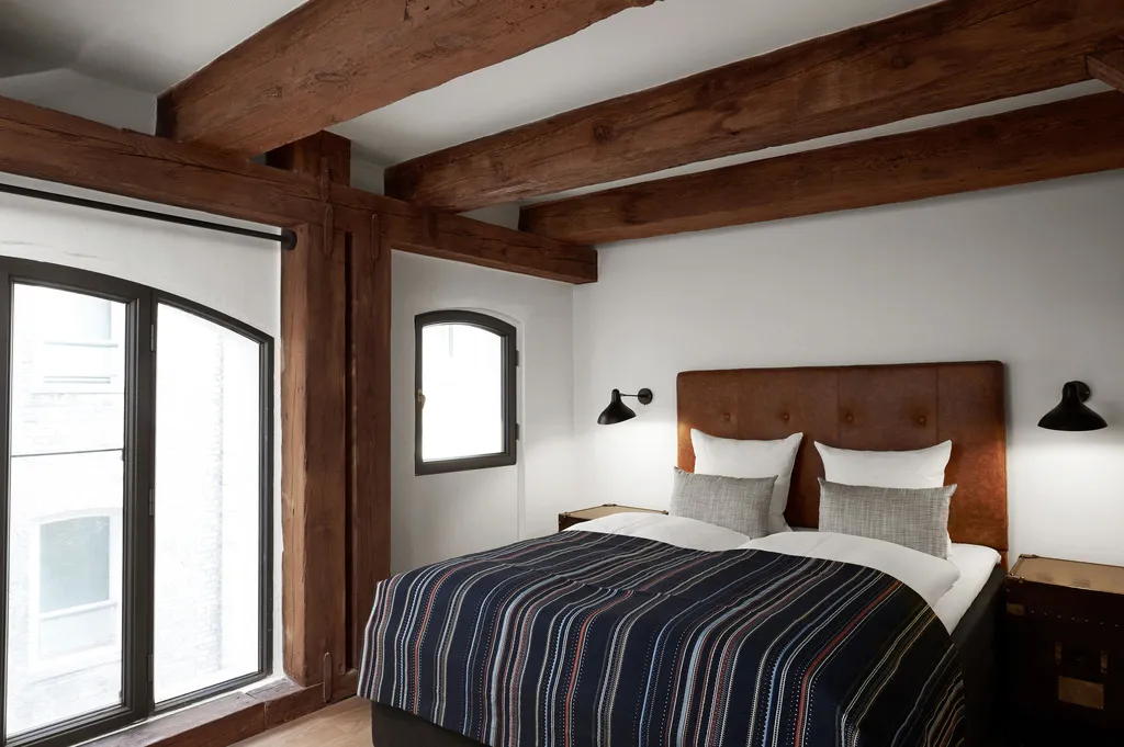 DOUBLE DELUXE EXECUTIVE Room, 71 Nyhavn Hotel, Copenhagen