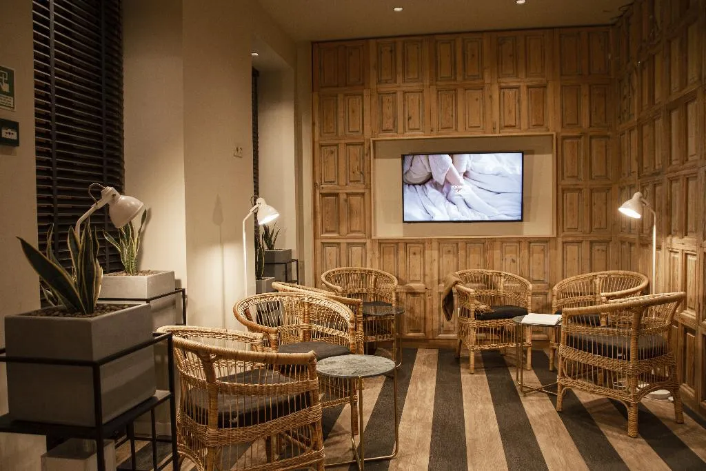 Lobby, Room Select Liberdade, Lisbon