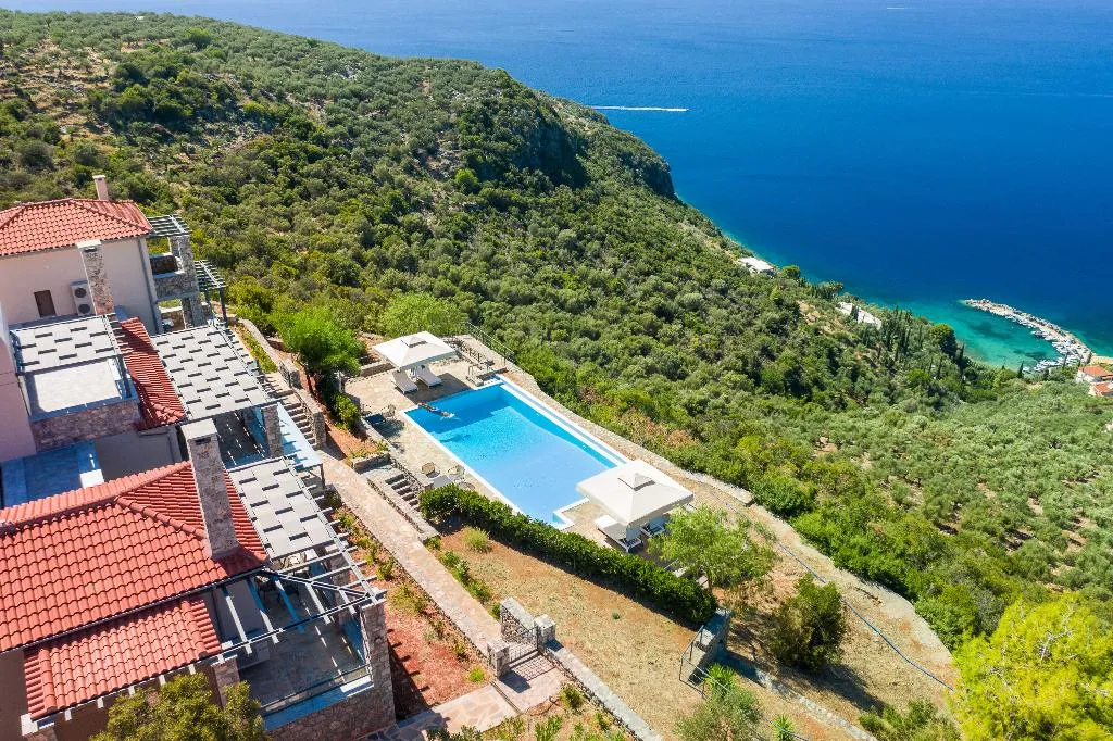 CHALET WITH PRIVATE POOL Room, Searocks Exclusive Village, Kalamata