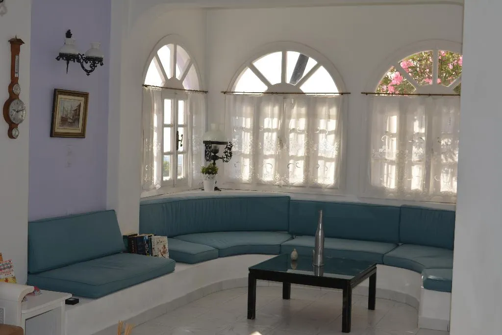 Lobby, Melina, Santorini