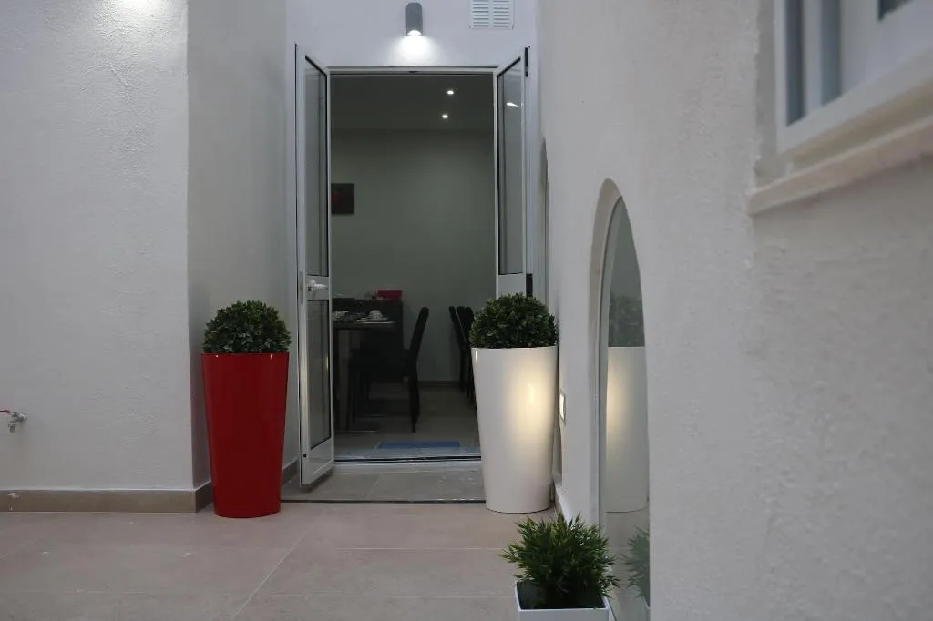 Restaurant, Tj Boutique Accommodation, Malta