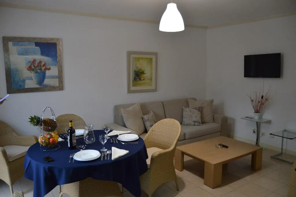 APARTMENT GARDEN VIEW ONE BEDROOM Room, Mouraliz Apartamentos, Algarve
