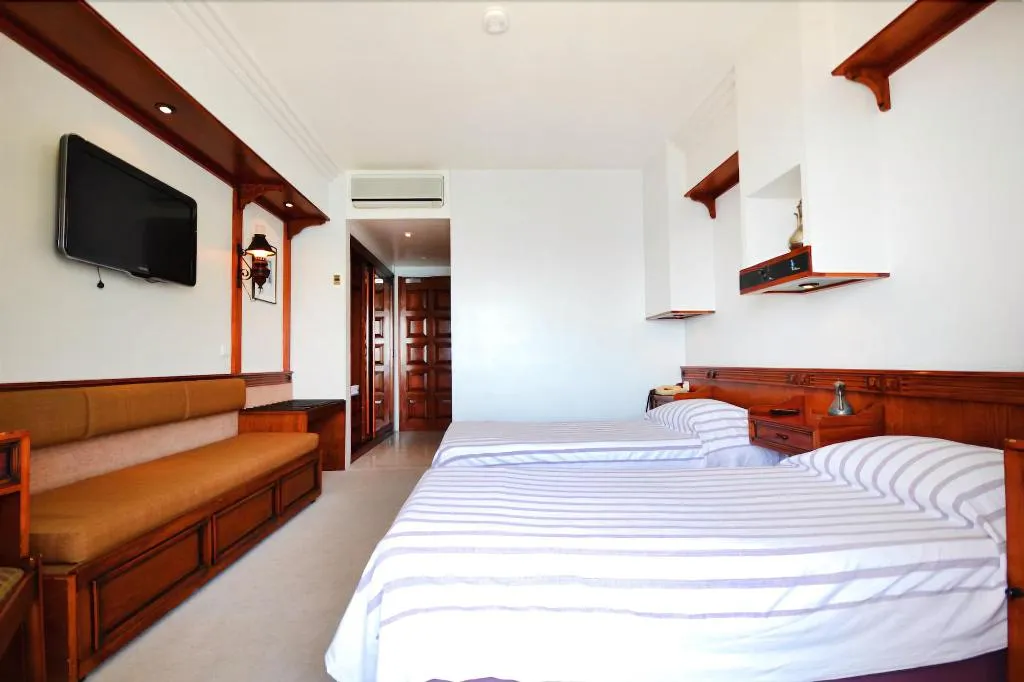 Room, Bac Pansiyon, Dalaman