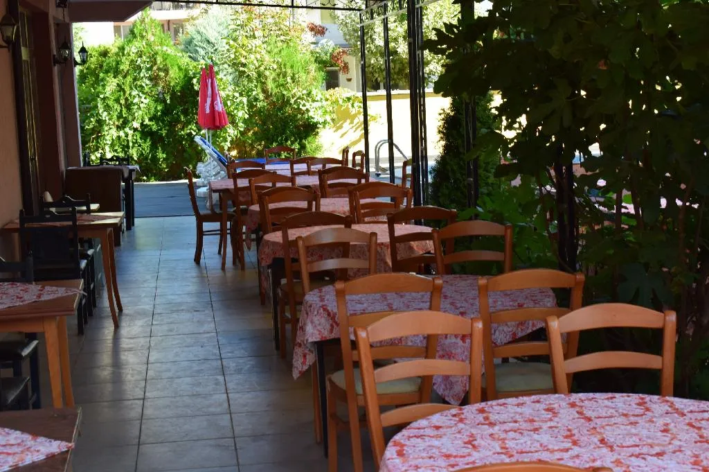 Restaurant, Ryor, Bourgas