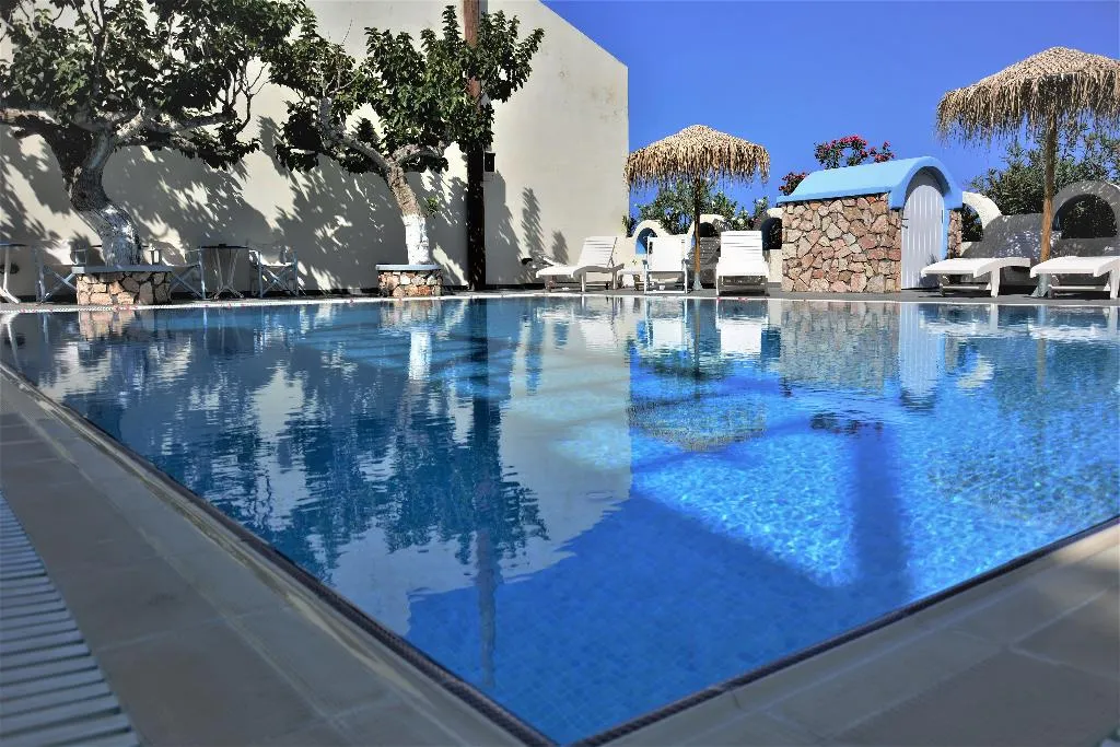Pool, Artemis Santorini, Santorini