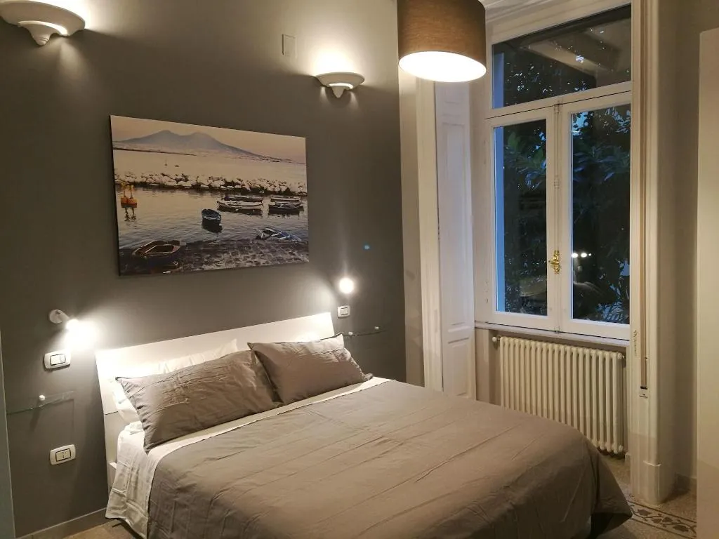 General view, B&B Marange, Naples