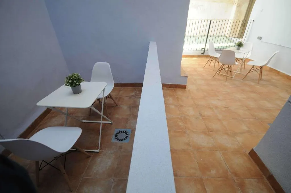 Terrace, Catalina Suites San Nicolas 3*, Valencia