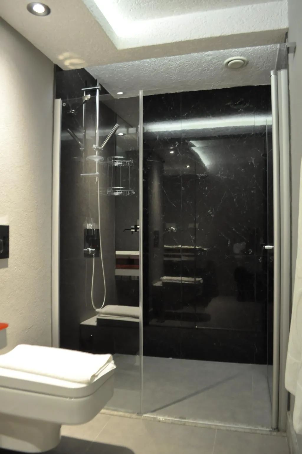 APARTMENT THREE BEDROOMS TWO BATHROOMS Room, Q Spa Resort, Antalya