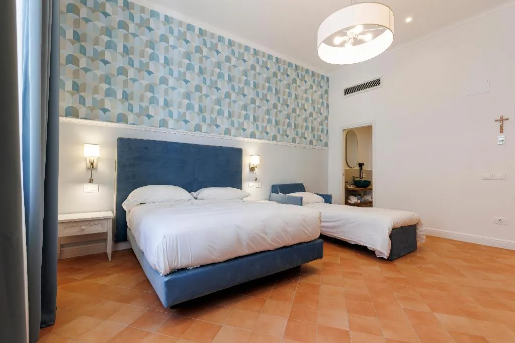 TRIPLE COMFORT Room, D'amalfi Hospitality, Naples