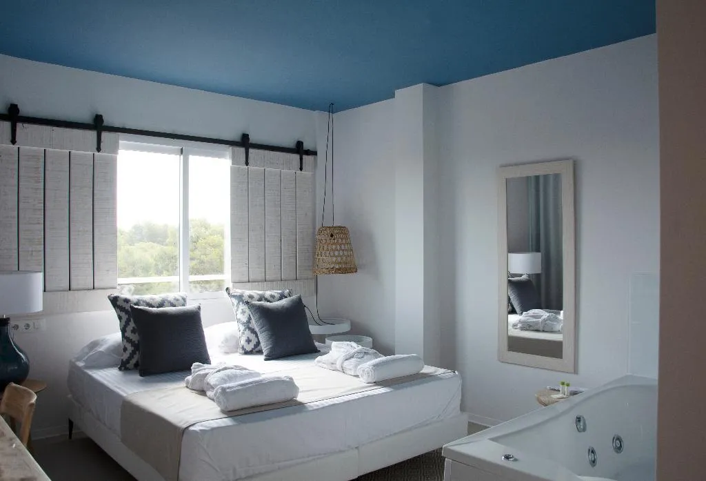 Double or Twin DELUXE Room, You&Co.Saler Beach Boutique, Valencia