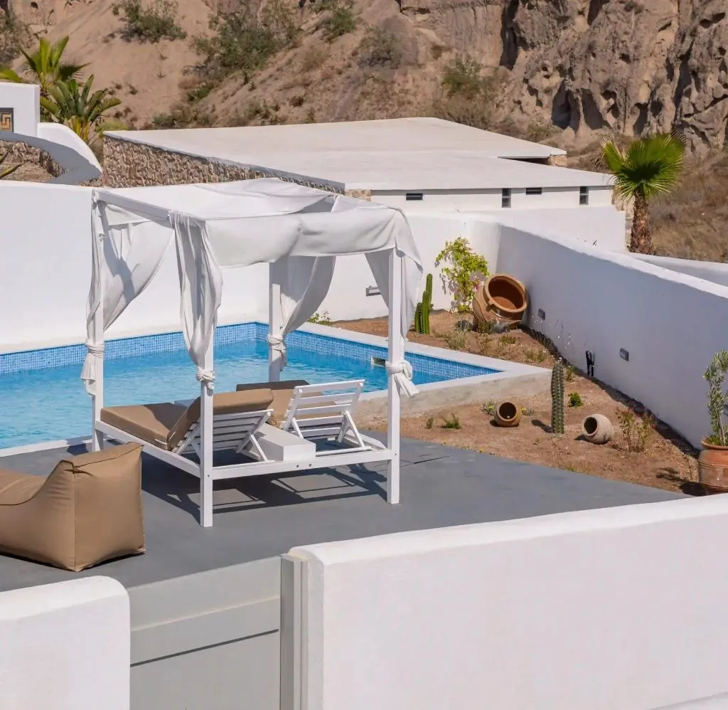 VILLA WITH PRIVATE POOL Room, Desiterra Resort, Santorini