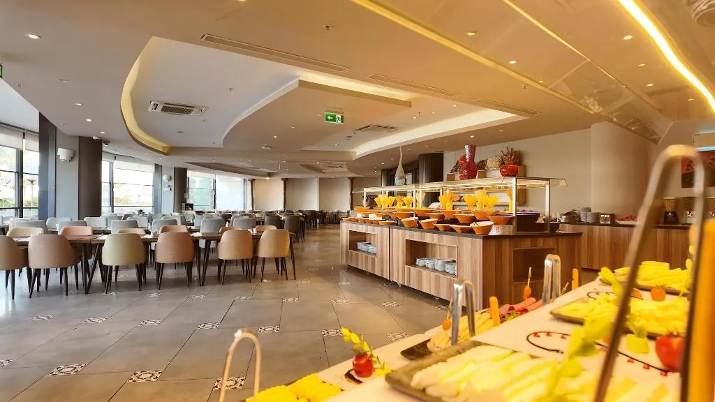 Restaurant, Seven For Life Thermal Hotel, Izmir