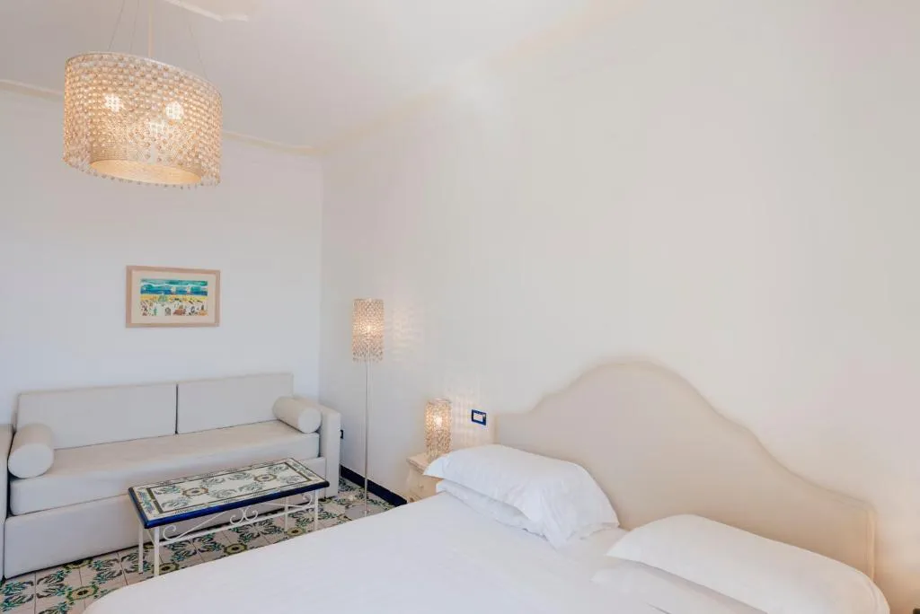 DOUBLE DELUXE Room, Hotel Cetus, Naples