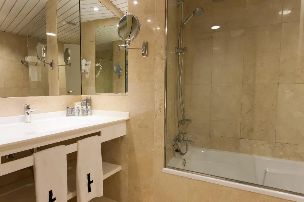DOUBLE SINGLE USE STANDARD Room, Eurostars Don Candido, Barcelona