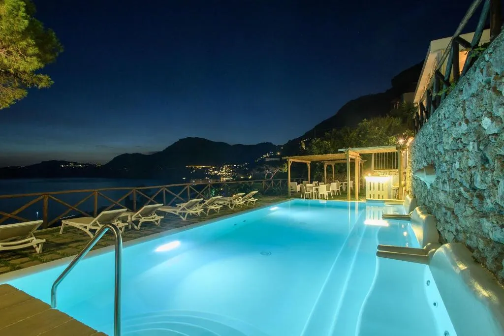 Pool, Hotel il Pino, Naples