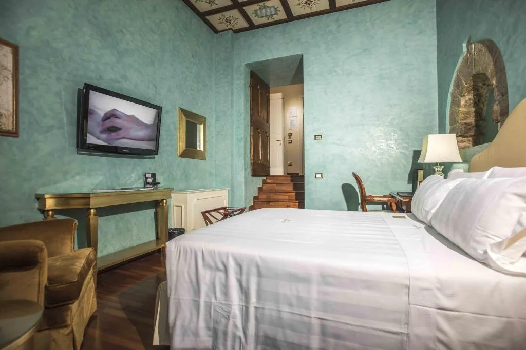 DOUBLE DELUXE WITH JACUZZI Room, Golden Tower Hotel & Spa, Florence