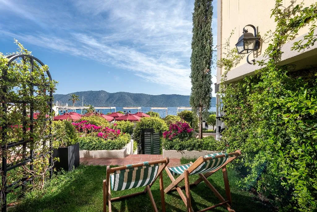 Double or Twin DELUXE WITH TERRACE Room, Casa Nonna Bodrum, Bodrum