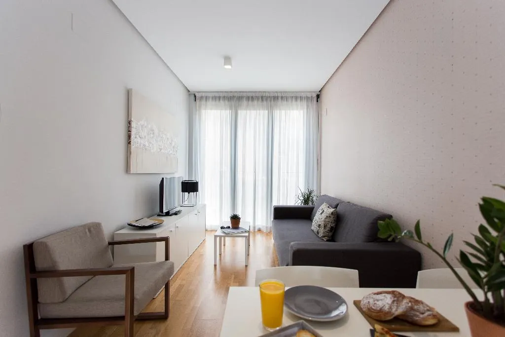 APARTMENT CAPACITY 3 ONE BEDROOM Room, Mon Suites Catedral, Valencia