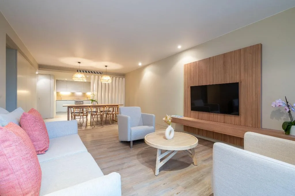 APARTMENT TWO BEDROOMS Room, The Anchor Troia Sea, Lisbon