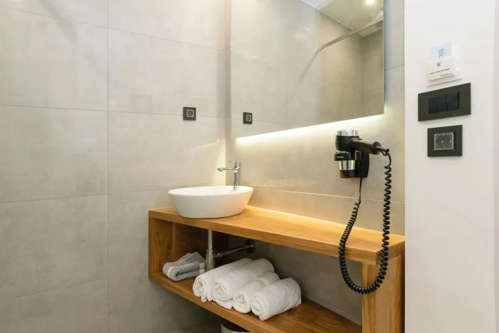 Double or Twin GARDEN VIEW Room, Renieris Hotel, Crete