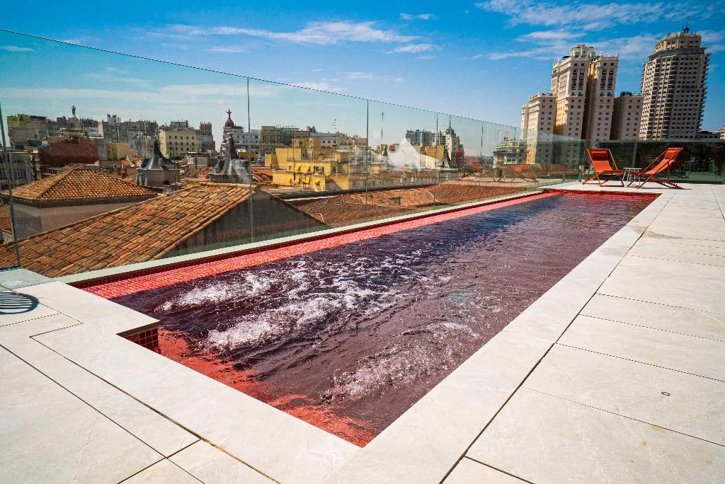Pool, Akeah Hotel Gran Via, Madrid
