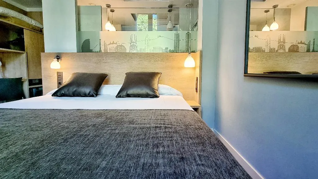 DOUBLE SINGLE USE DELUXE Room, Hotel Sant Agusti, Barcelona