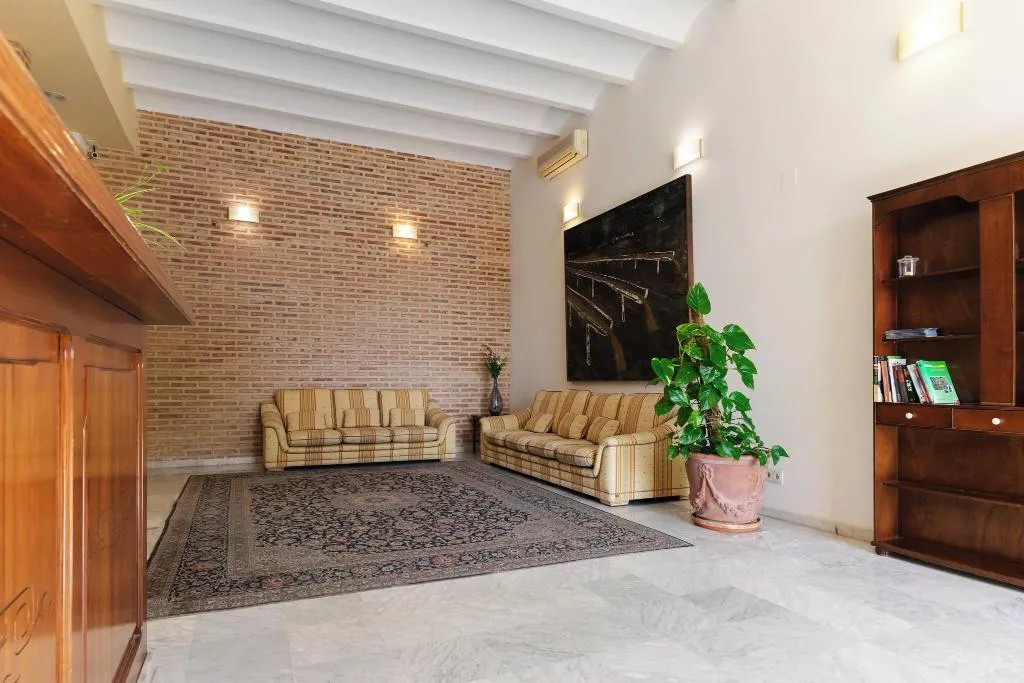 Lobby, AD Hoc Parque Golf, Valencia